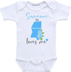 Daiichiban Designs Someone in Mississippi loves me baby clothes infant romper